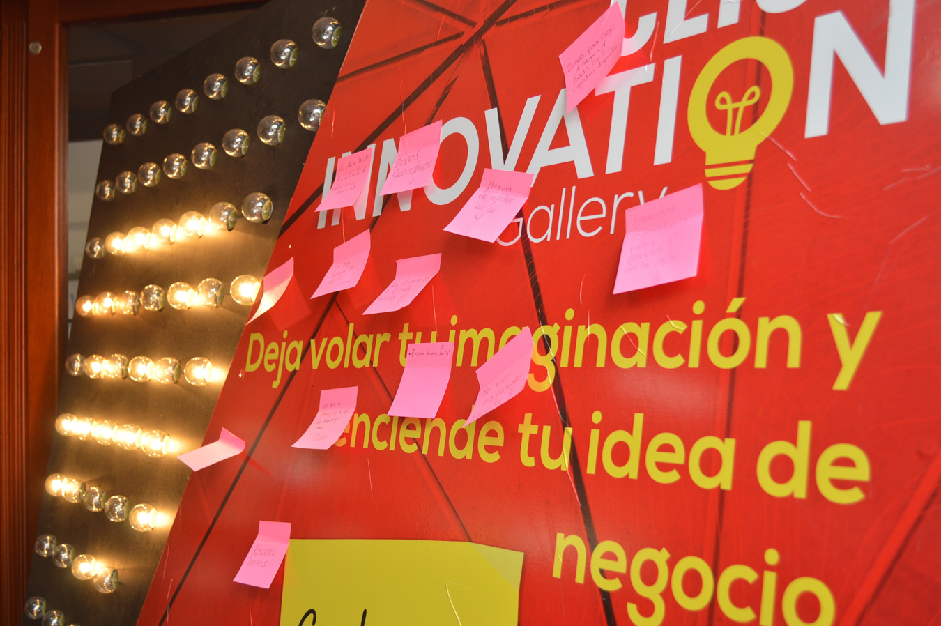 Pared de notas adhesivas